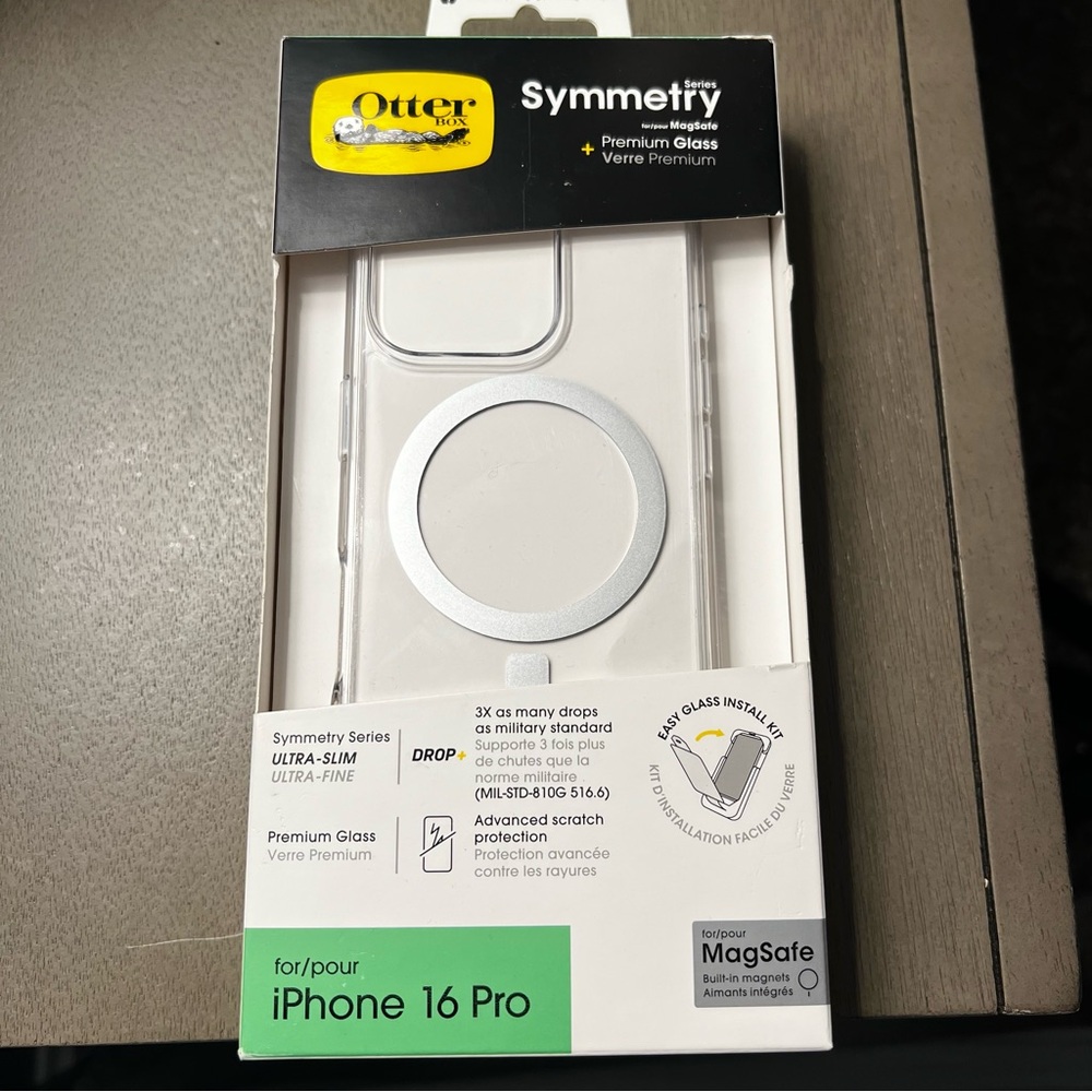 Otterbox iPhone 16 Pro Symmetry MagSafe plus premium glass